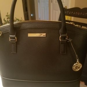 Anne Klein purse - new!